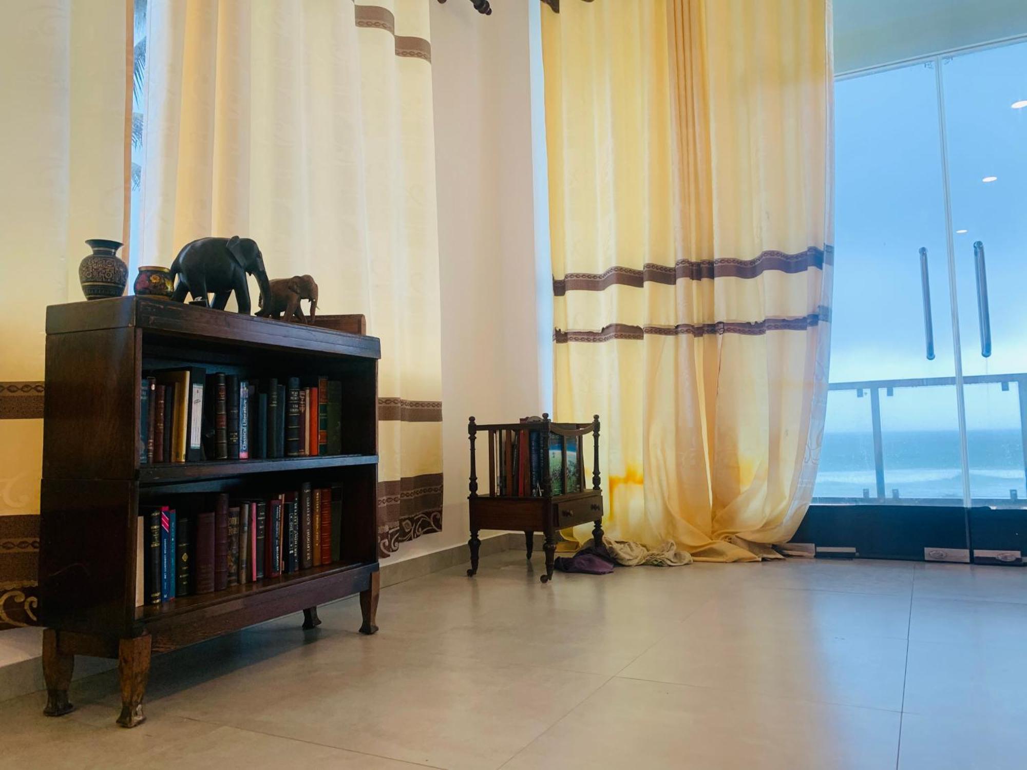 Kavin Beach Hotel Hikkaduwa Extérieur photo