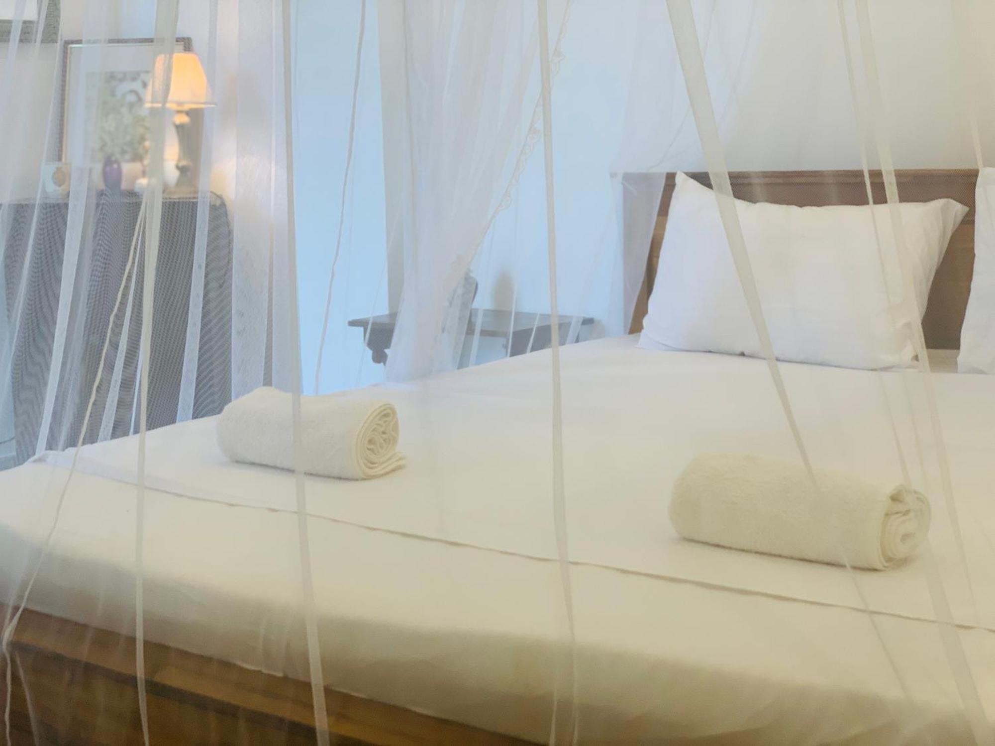 Kavin Beach Hotel Hikkaduwa Extérieur photo