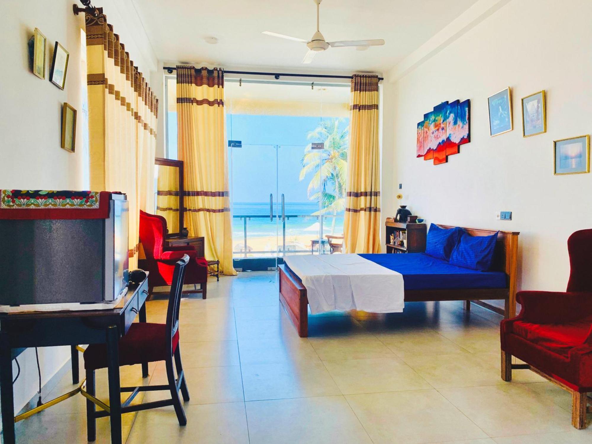 Kavin Beach Hotel Hikkaduwa Extérieur photo