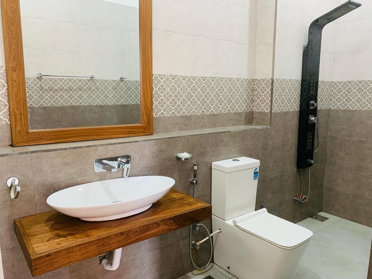 Kavin Beach Hotel Hikkaduwa Extérieur photo